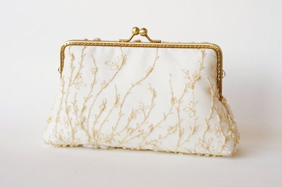 Mariage - Precious Ivory And Gold Bridal Clutch / Beaded And Appliquéd Lace Clutch / Glam Bridal Clutch / Evening Clutch / Formal Party Purse
