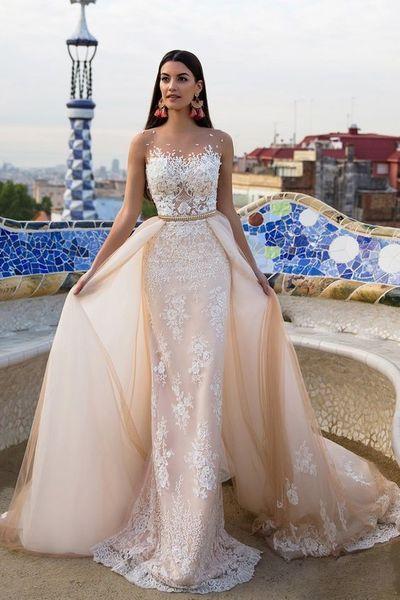 Hochzeit - Elegant Wedding Dress Bride Gown,lace Wedding Dresses,champagne Wedding Dresses,modest Wedding Dresses From Dresses Meet