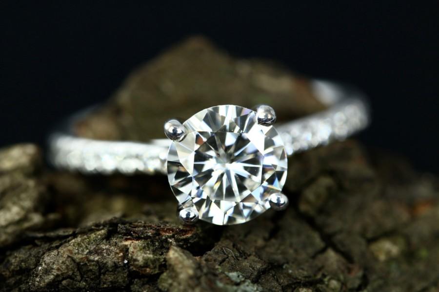 زفاف - Certified Cady 7mm/1.25 Carats Round Forever One G-H Color Moissanite 14K White Gold Diamond Engagement Ring (Bridal Wedding Set Available)