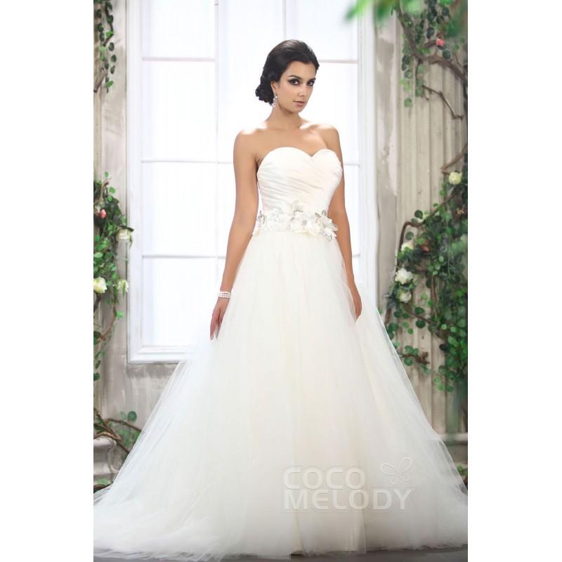 Свадьба - Grand A-Line Sweetheart Chapel Train Tulle Wedding Dress CWLT13094 - Top Designer Wedding Online-Shop