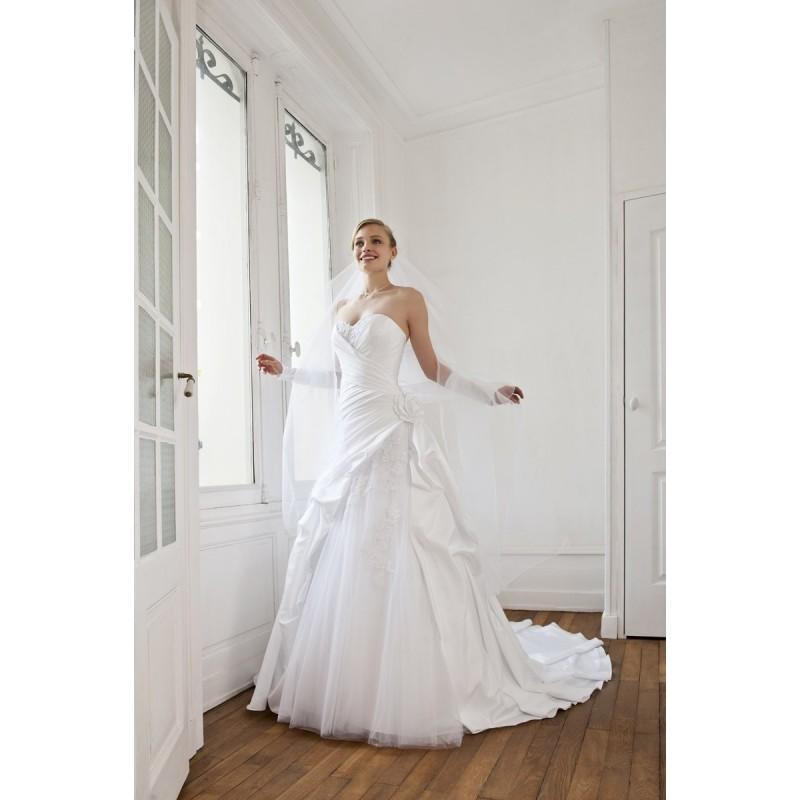 Hochzeit - Eglantine Création, Aquarelle - Superbes robes de mariée pas cher 
