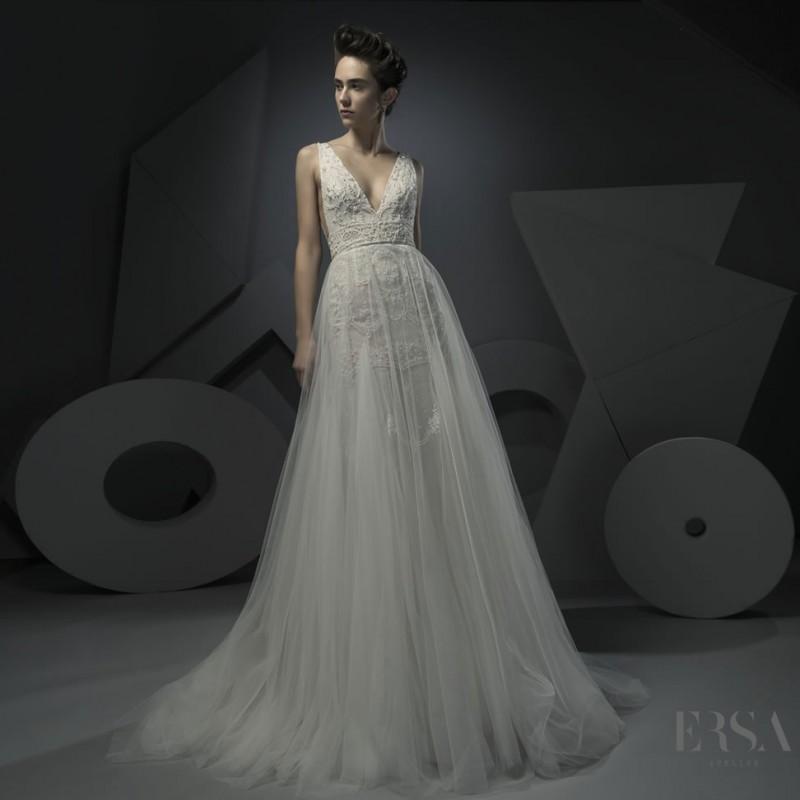 Mariage - Ersa Atelier Spring/Summer 2018 Beulan Chapel Train Champagne Elegant Ball Gown V-Neck Sleeveless Embroidery Tulle Wedding Dress - Bridesmaid Dress Online Shop
