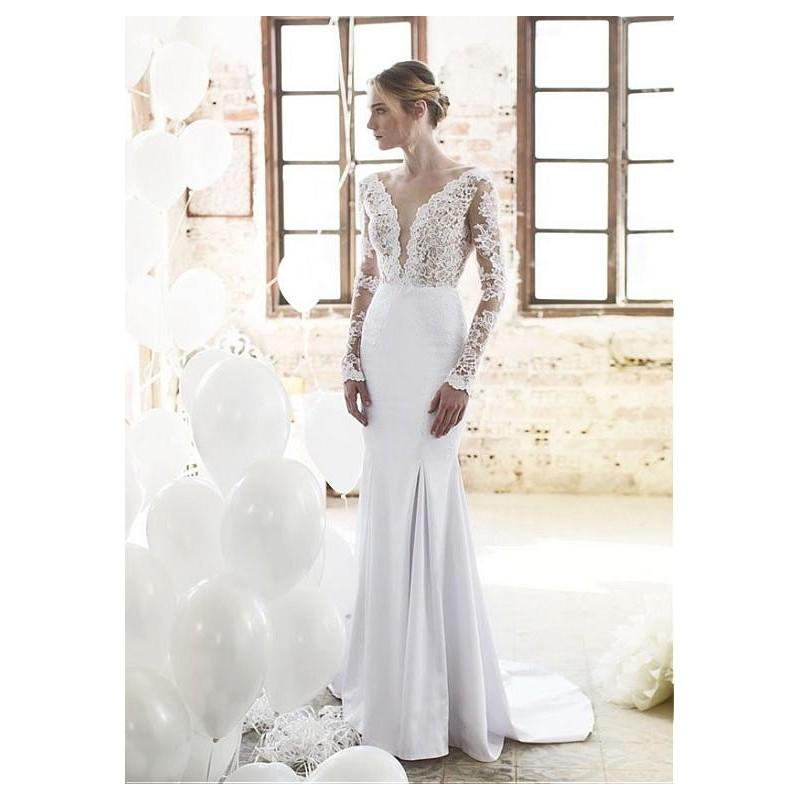 زفاف - Charming Tulle V-neck Neckline See-through Sheath Wedding Dresses With Lace Appliques - overpinks.com