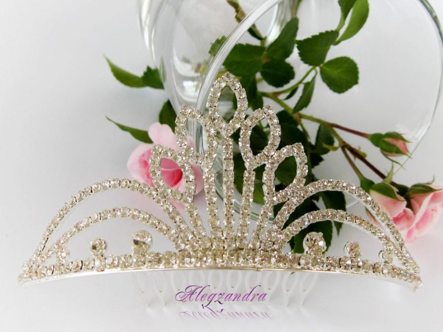 Mariage - Crystal Bridal Princess Tiara, Crown, Bachelorette Tiara, Wedding Hair Pieces, Wedding Hair Accessories, Bridal Headpieces - $37.99 USD