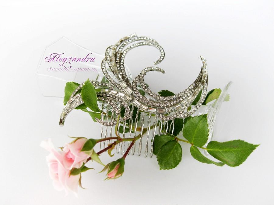 Hochzeit - Swarovski Crystals Bridal Hair Comb, Wedding Hair Pieces, Rhinestone Combs, Wedding Hair Accessories, Bridal Headpieces - $54.99 USD