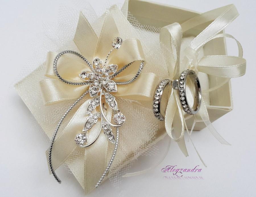 زفاف - Wedding Ring Box, Brooch Ring Box, Crystal Ring Box, Jewelry Ring Box, Ivory Ring Box, Luxury Ring Box, Handmade Ring Box - $44.99 USD
