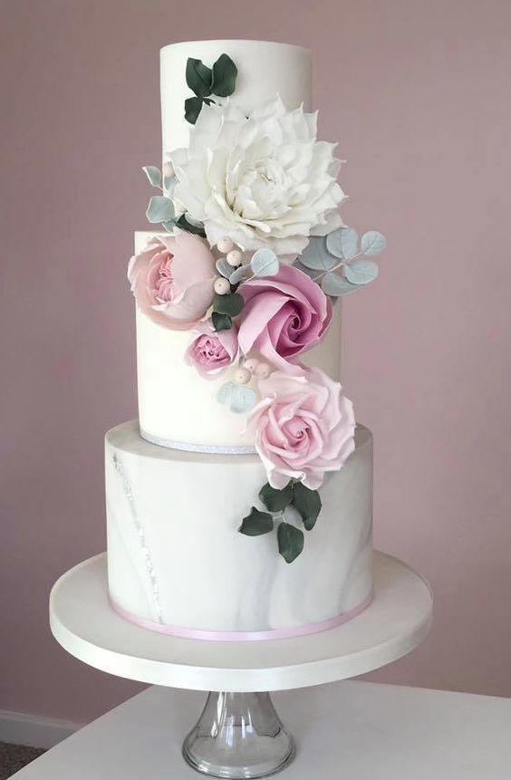 Mariage - Flower Decorated Cake
