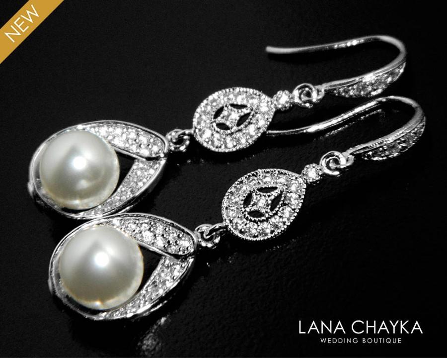 Mariage - Bridal White Pearl CZ Chandelier Earrings Swarovski White Pearl Wedding Earrings Bridal Pearl Dangle Earrings Bridal Bridesmaids Jewelry - $35.00 USD