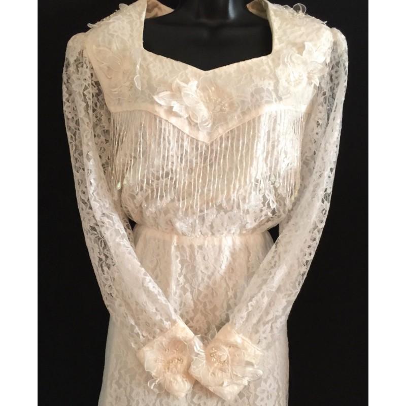 Wedding - Beaded Lace Western Wedding Dress         VG80 - Hand-made Beautiful Dresses