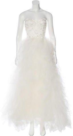 Hochzeit - Monique Lhuillier Embellished Tulle Wedding Gown