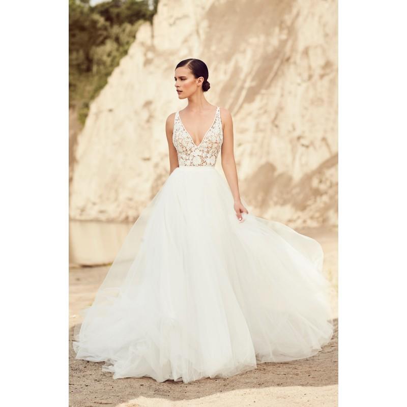 Hochzeit - Mikaella Spring/Summer 2017 2106 Ball Gown V-Neck Appliques Tulle Sleeveless Sweet Ivory Chapel Train Bridal Gown - Rich Your Wedding Day