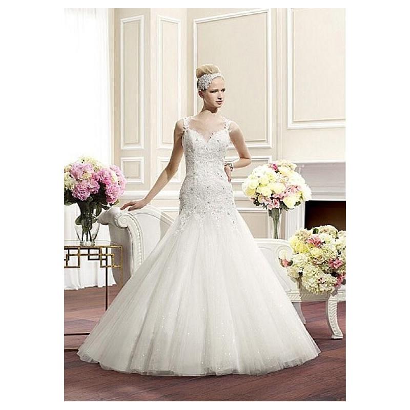 زفاف - Elegant Tulle Square Neckline Natural Waistline Mermaid Wedding Dress With Beaded Lace Appliques - overpinks.com