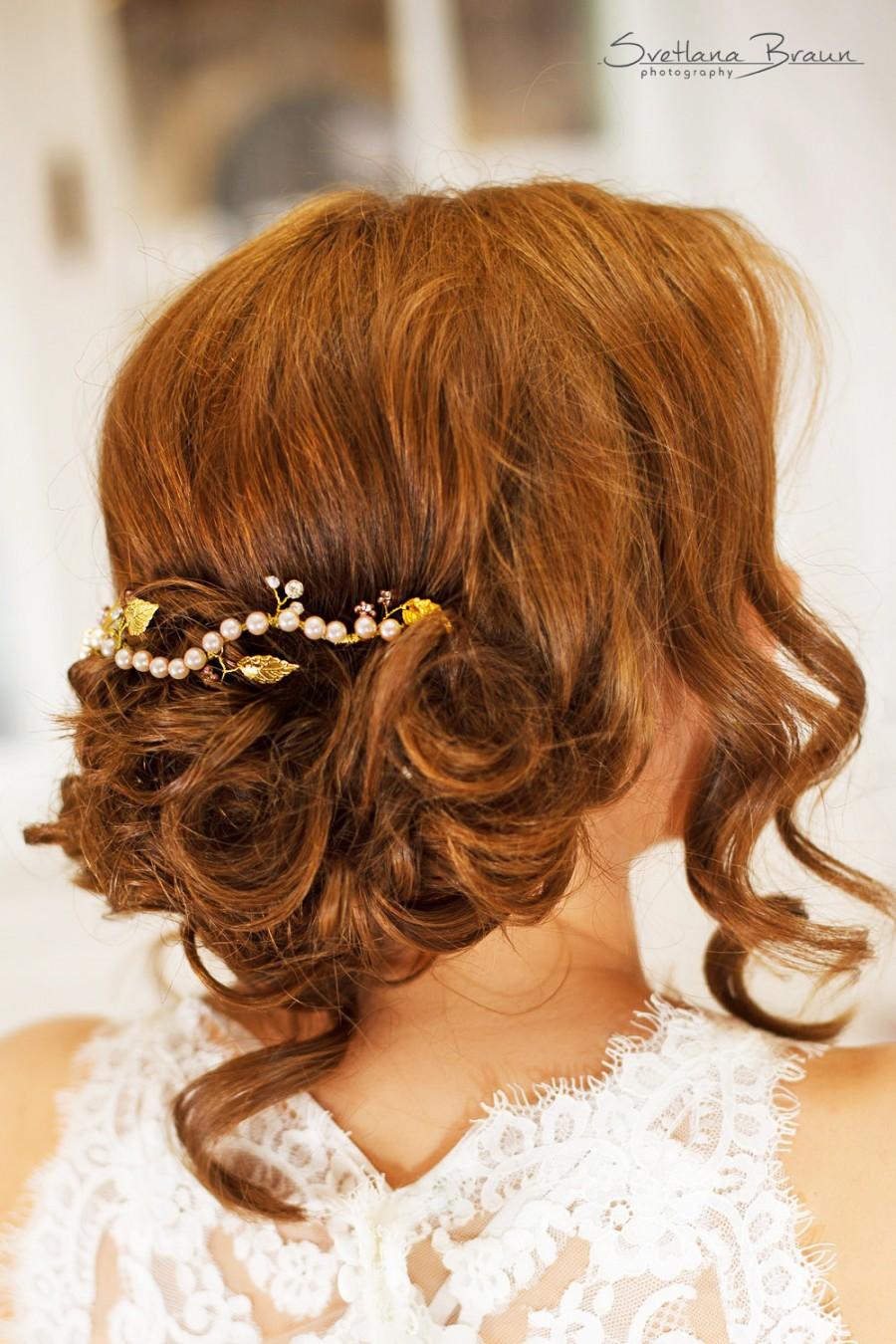 Hochzeit - Bridal pearl gold hairvine Gold wedding pearl headband Peach pearl hair vine Gold bridal grecian headdress Wedding hair gold pearl wreath.