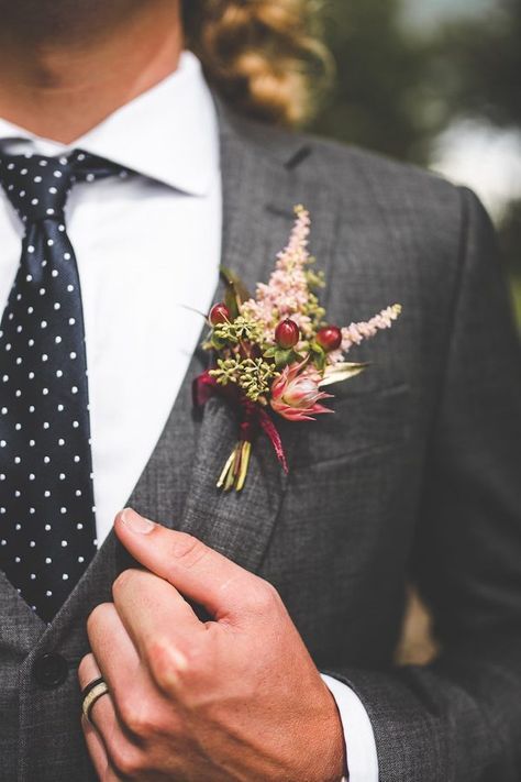 زفاف - This Wedding Inspiration Proves That Gold, Blush, And Red Is The Most Romantic Color Palette