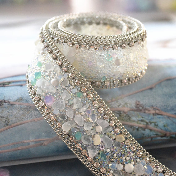Свадьба - Luxury rhinestone trim , bridal wedding belt trim, crystal beaded trim
