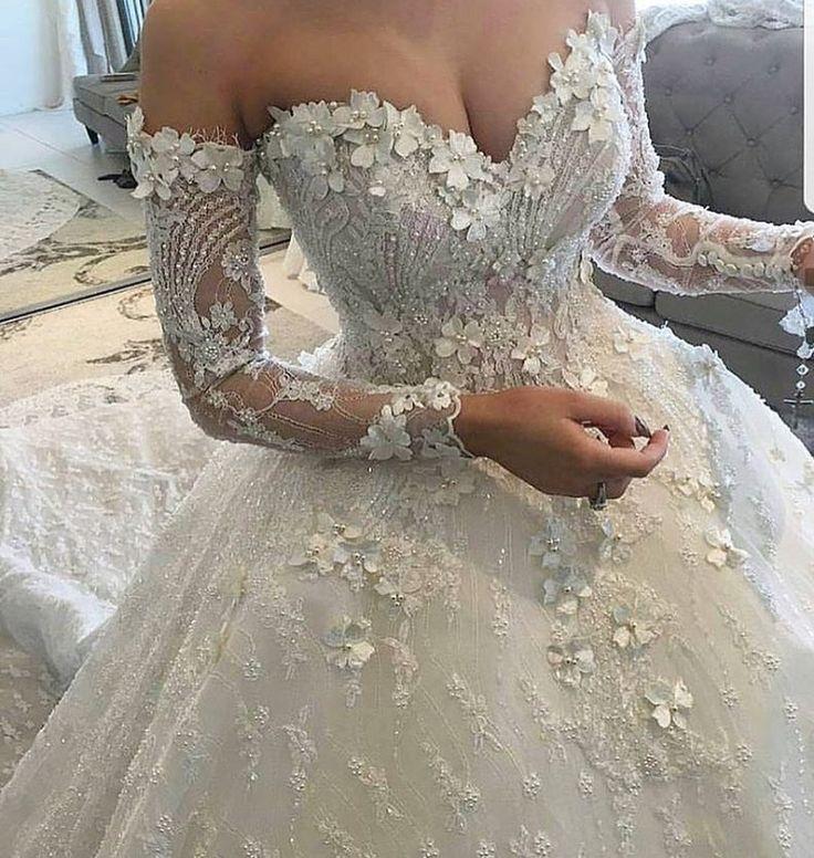 Mariage - USA Replica Wedding Dresses, Reproduction Designer Evening Gowns