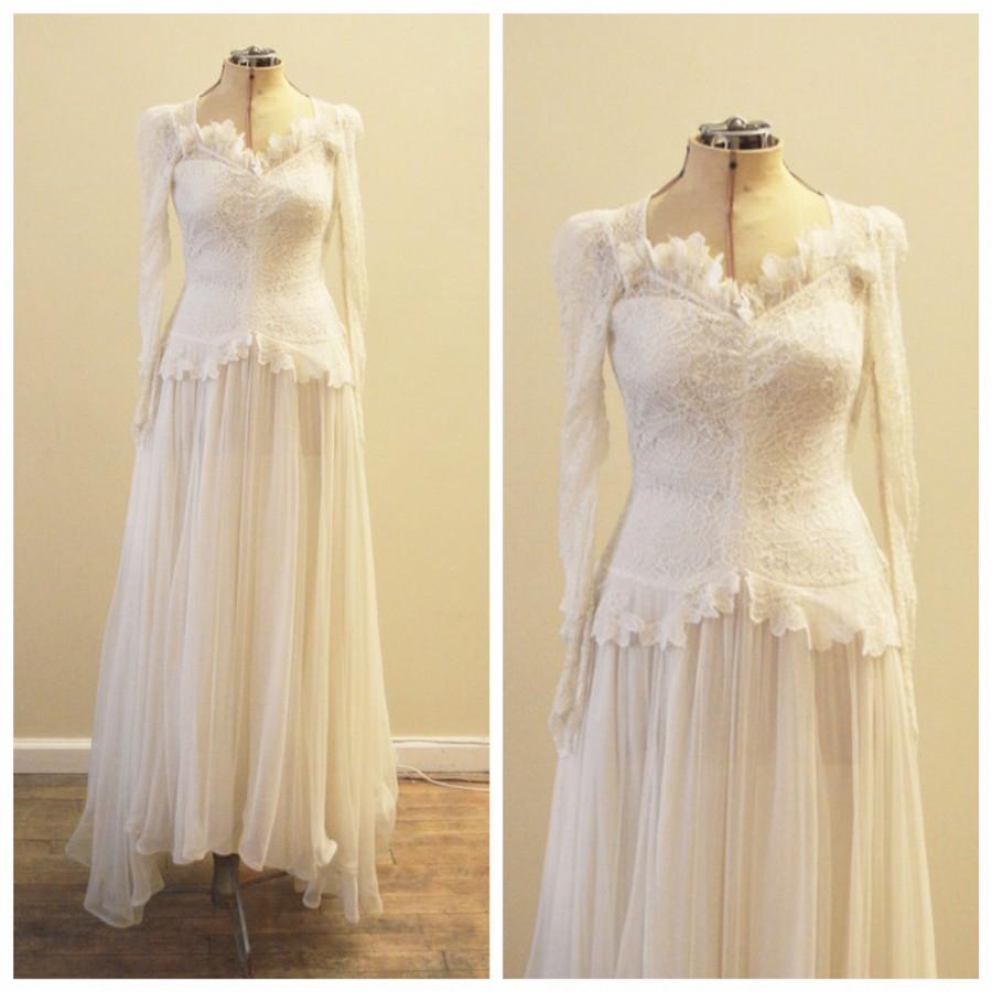 Hochzeit - Vintage Bridal 1930's floral lace and chiffon wedding gown