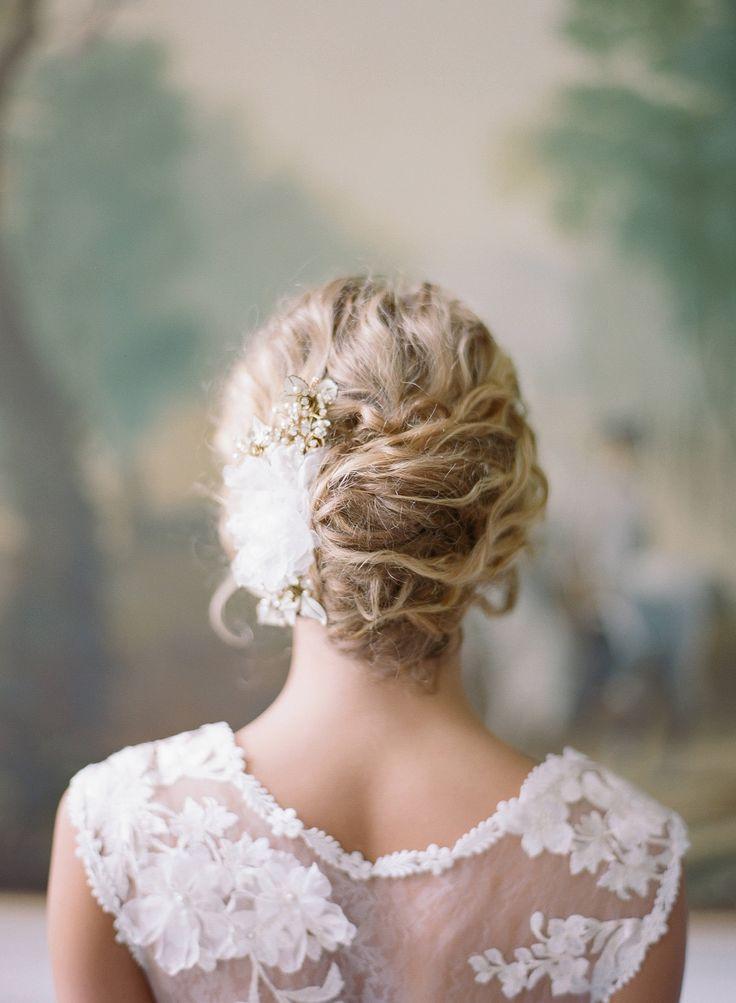 Hochzeit - Inspired By Art, This Shoot Has Captivated Our Attention