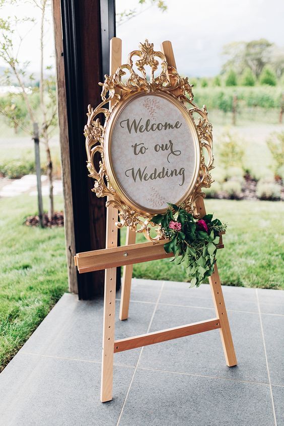 Wedding - 20 Vintage Welcome Wedding Sign Ideas