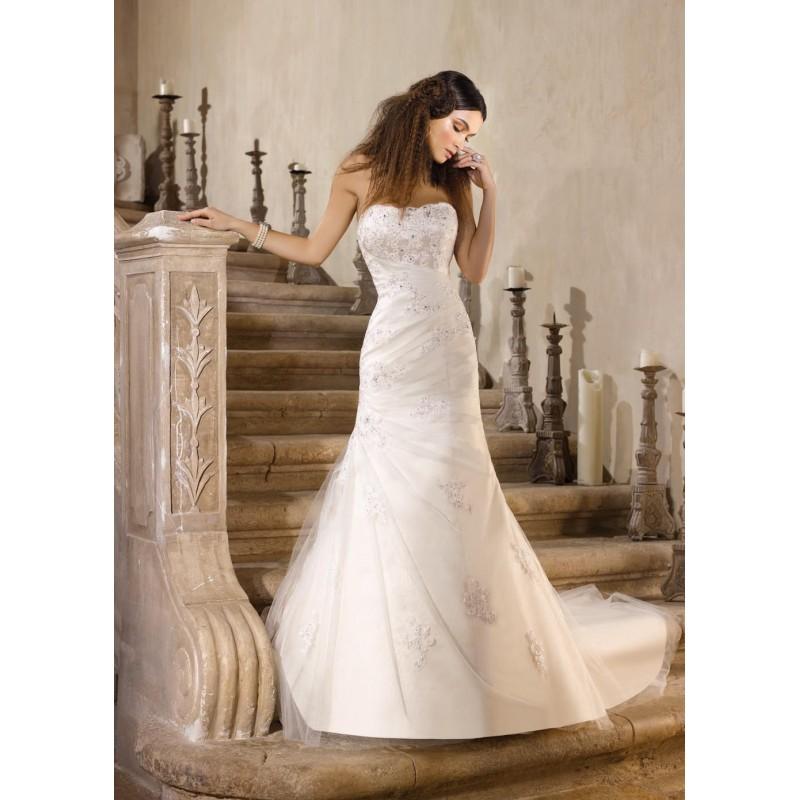 Wedding - Robes de mariée Miss Kelly 2016 - 161-01 - Superbe magasin de mariage pas cher