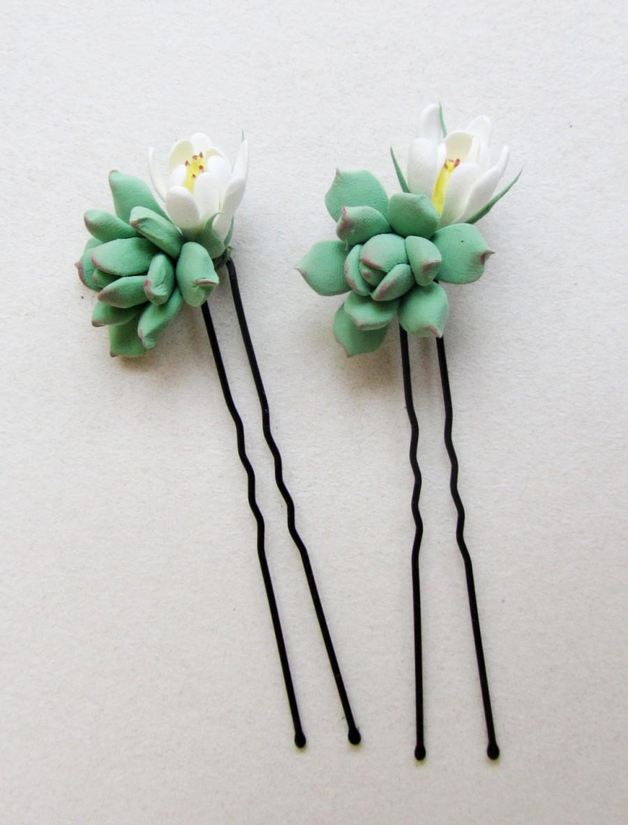 Свадьба - Succulent hair pins. Bridal succulent hair pins. Bridal hair accessories. Light sage green succulent, real touch succulent.