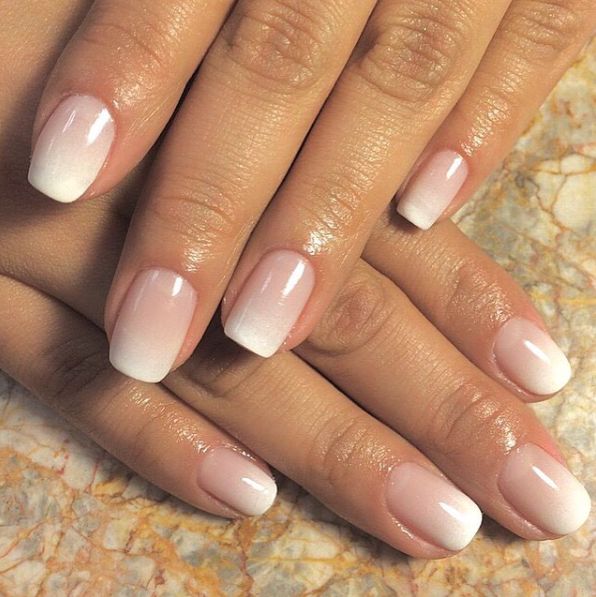 Hochzeit - Ombre French Manicure
