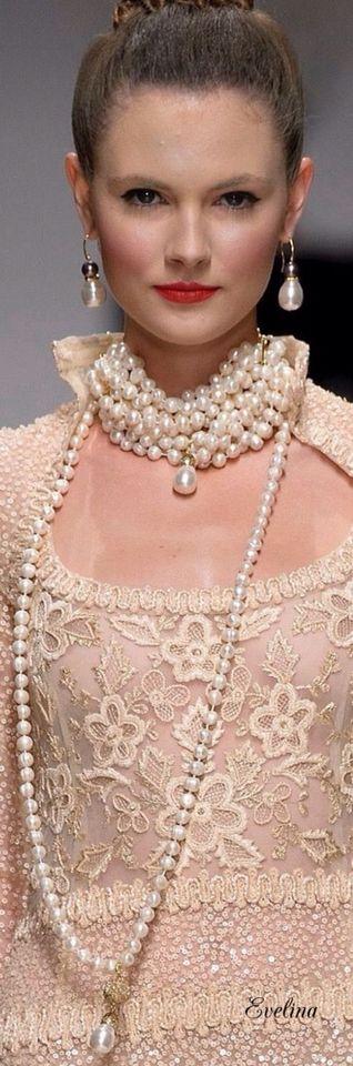 Hochzeit - Girls In Pearls