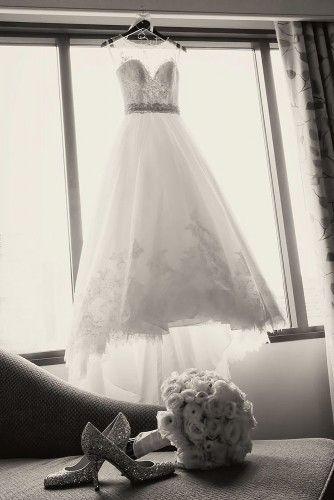 زفاف - 30 Must Take Photos Of Your Wedding Dress