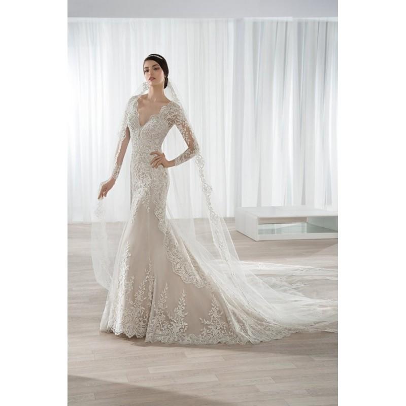 زفاف - Style 613 by Sposabella by Demetrios - Fit-n-flare Chapel Length V-neck Long sleeve Lace Floor length Dress - 2018 Unique Wedding Shop