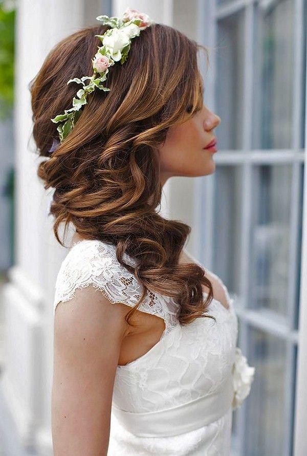 Hochzeit - 18 Gorgeous Wedding Hairstyles With Flower Crown - Page 3 Of 3