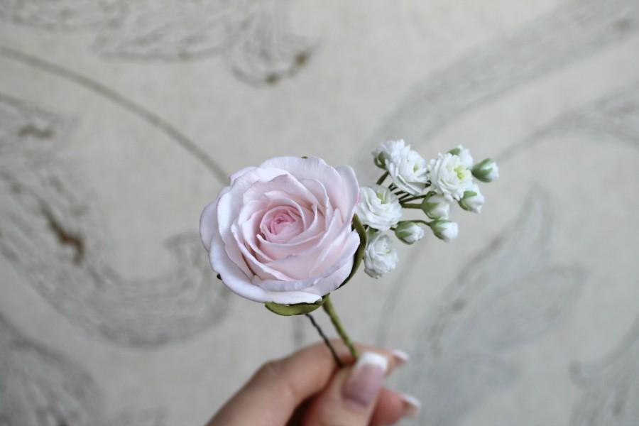 Mariage - Rose hair pin Gypsophila Hairpin Pink wedding roses Baby's Breath White Bridal flowers Wedding hair accessory bridesmaid gift flower hairpin