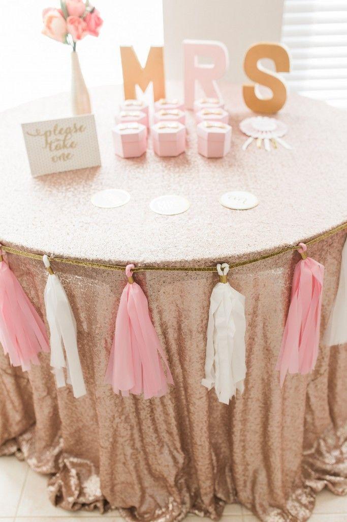 Mariage - GORGEOUS GOLD AND BLUSH PINK BRIDAL SHOWER
