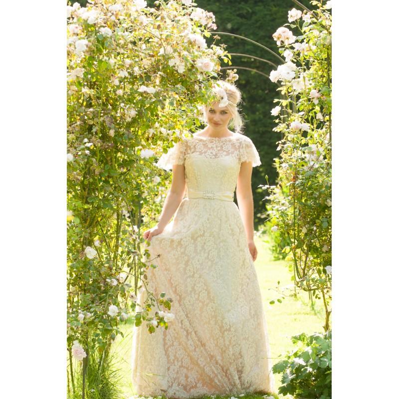 Hochzeit - Lyn Ashworth True Romance Somewhere in time - Stunning Cheap Wedding Dresses