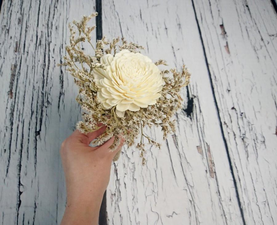 Свадьба - Flowergirl wand cream rustic wedding Ivory Flower, dried limonium burlap handle, Flower girl, Bridesmaids, sola roses vintage custom