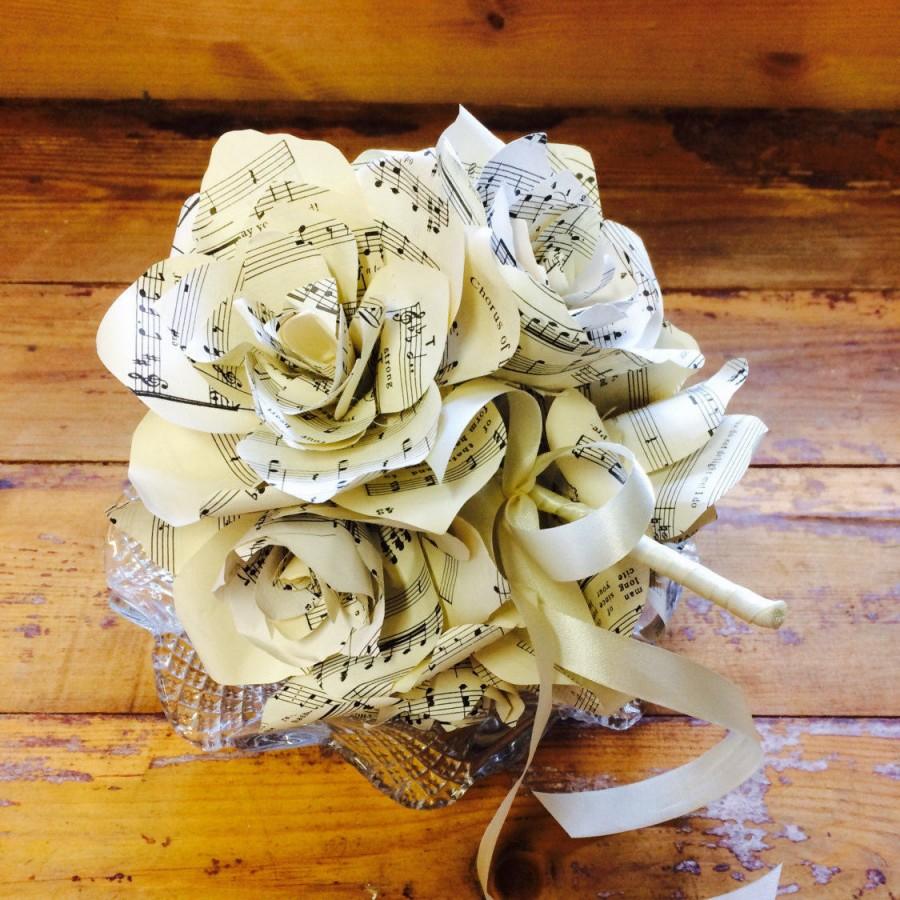 Свадьба - Wedding Vintage Music Score Bouquet, Bridesmaids, Bride, First Dance Song, Valentines, Love , Marriage, Groom, Commission song, music script