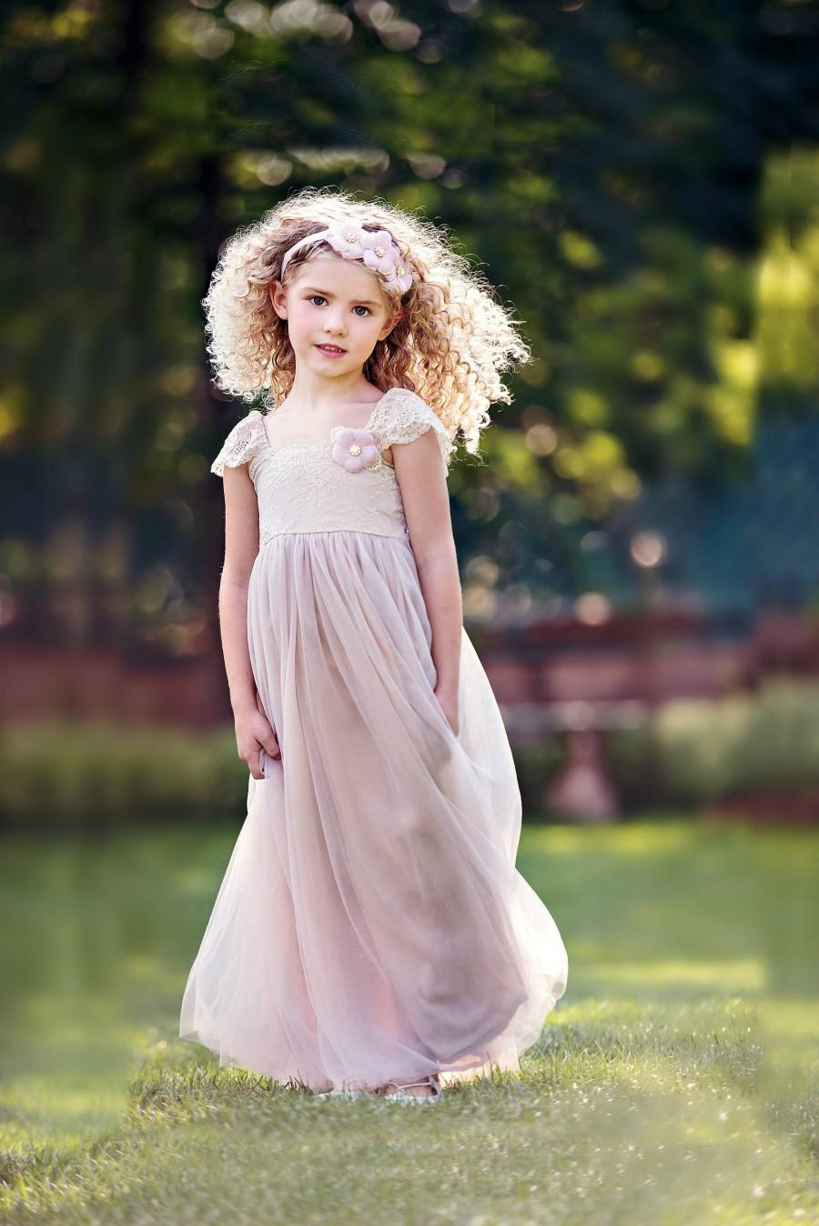 Mariage - Flower girl dress, Flower girl dresses, Blush mauve pink Lace Flower girl dress, rustic flower girl dress, tulle flower girl lace dresses