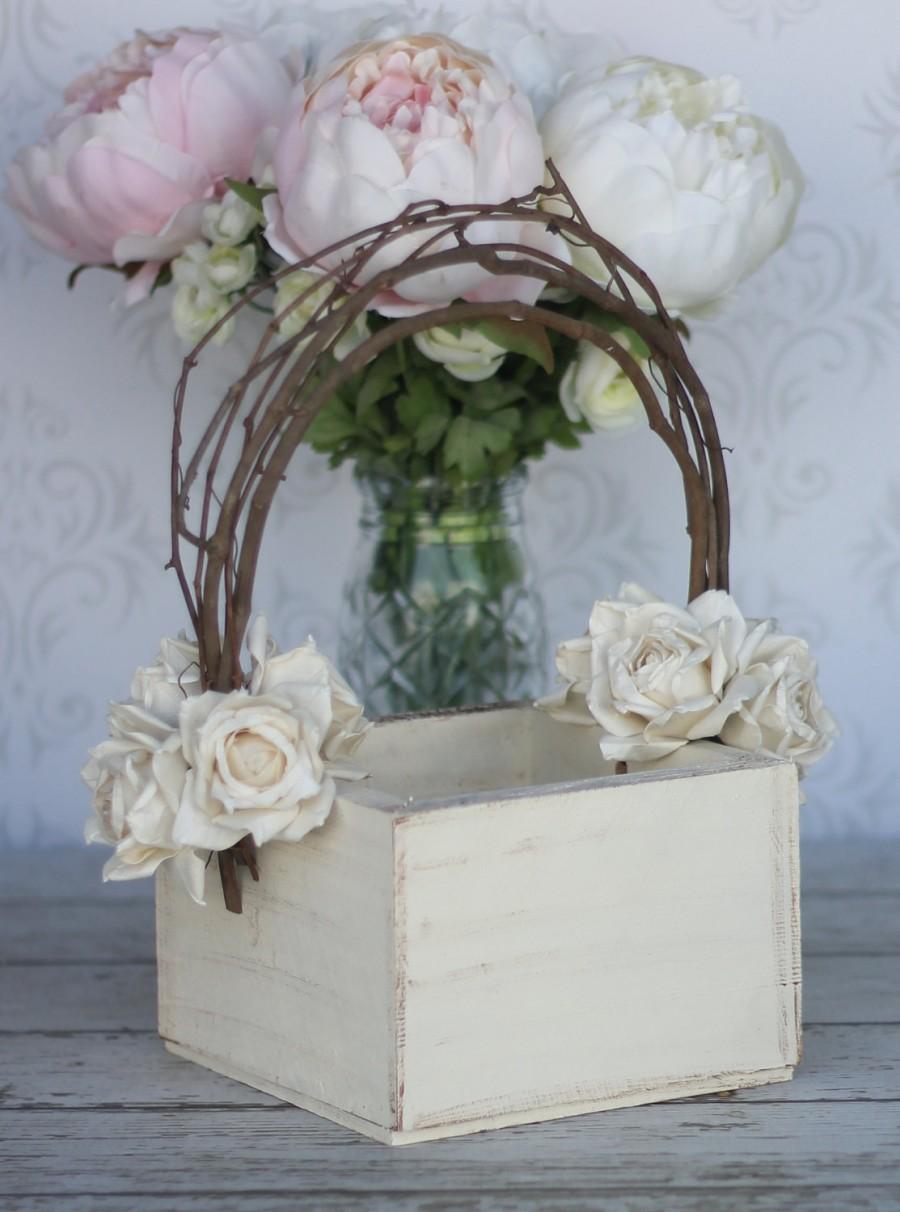 Hochzeit - Flower Girl Basket Shabby Chic Wedding Decor (P10377)