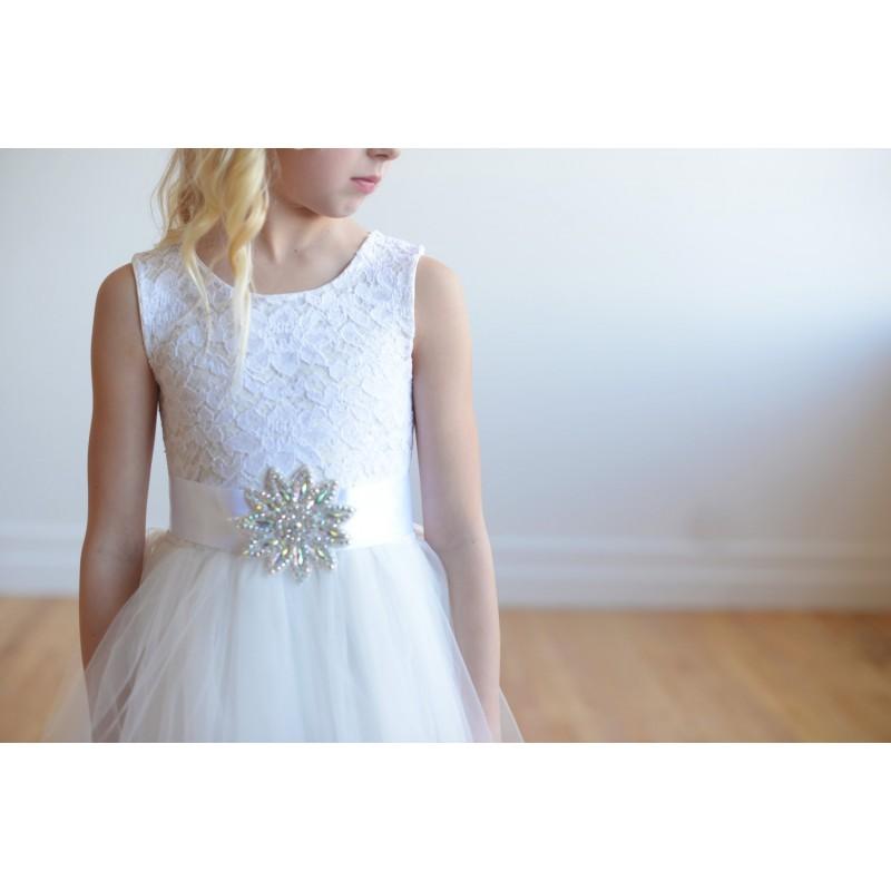 زفاف - Diamante Ivory lace flower girl dress, lace first communion dress in white or ivory with custom sash - Hand-made Beautiful Dresses