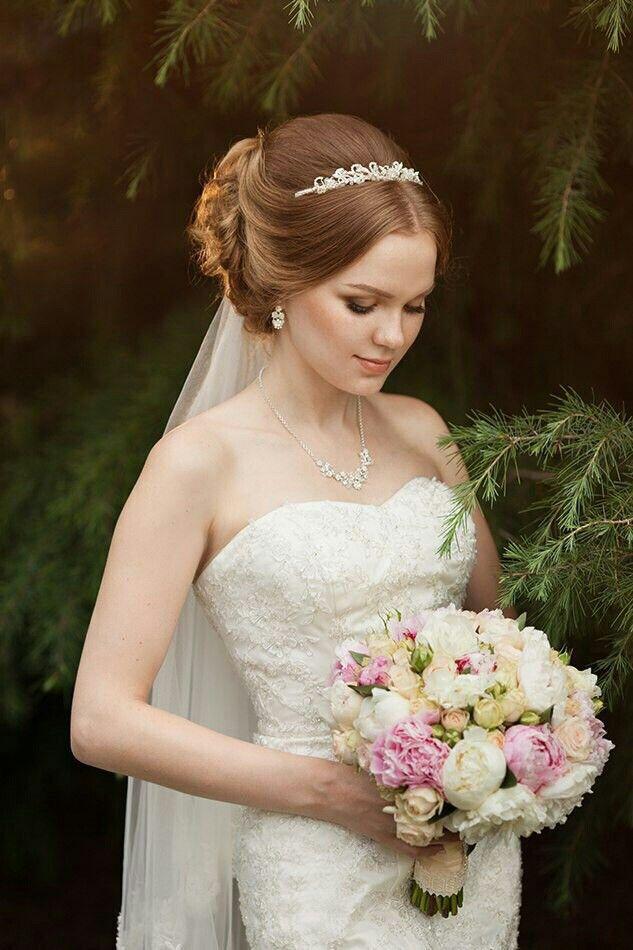 Mariage - Wedding Hairstyle For Long Hair.