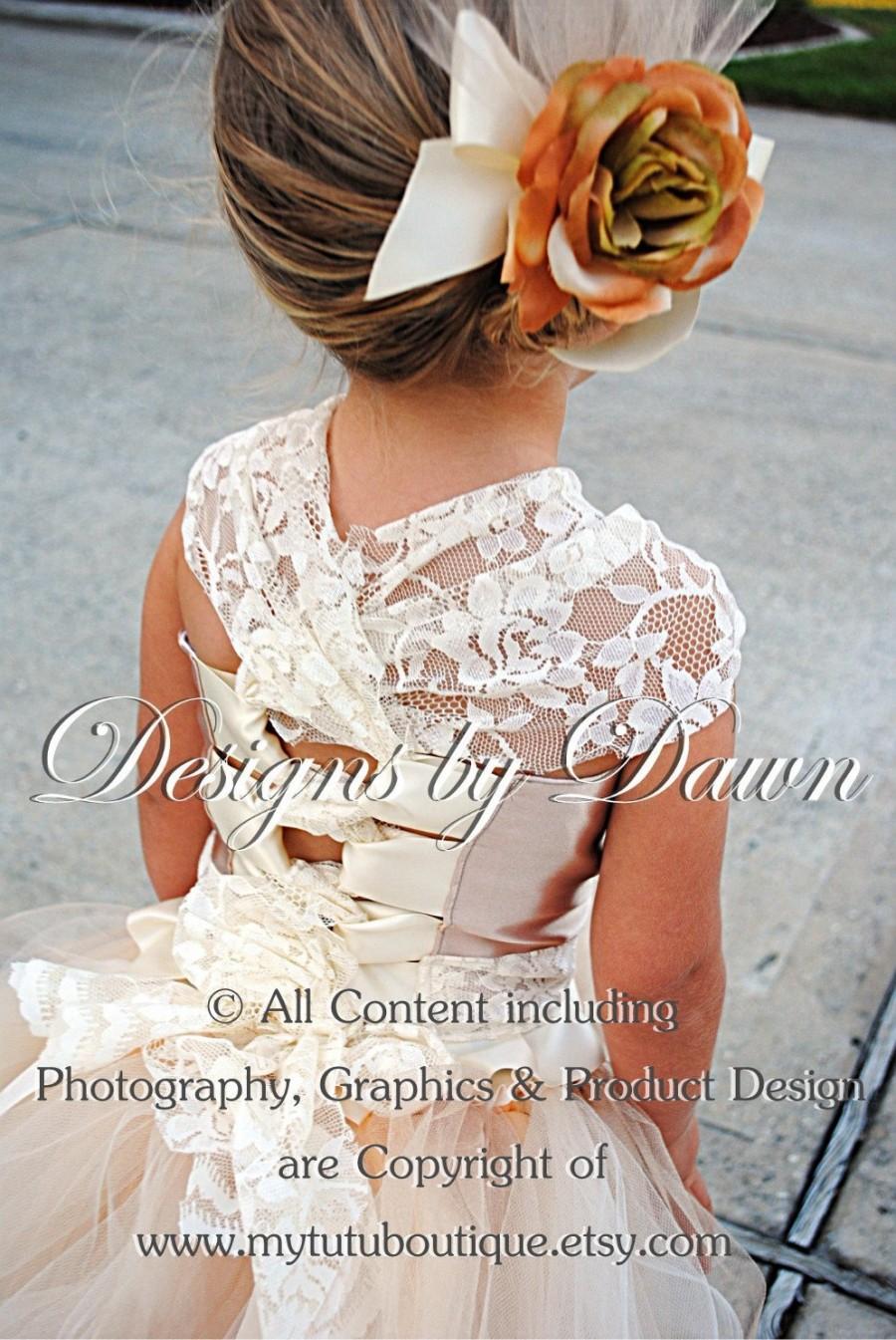 زفاف - Champagne, Ivory and Beige with Lace Flower girl dress. Size 6m-12 Girls. Custom Colors Available