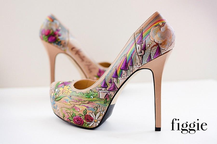 Hochzeit - CUSTOM Hand-Painted Wedding Shoes, Fairy Tale Castle and Easter Themed