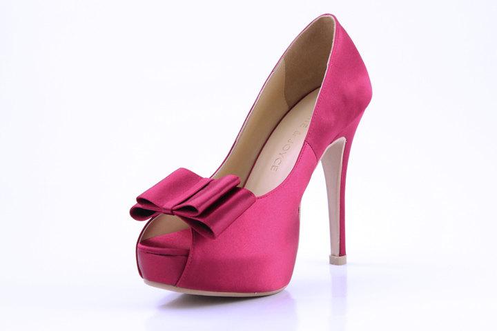 Hochzeit - Fuchsia Pink Wedding Shoes, Dark Pink Bridal Shoes, Deep Pink Wedding Shoes with Bow, Fuchsia Pink Wedding Shoes, Pink Bridesmaid Shoes