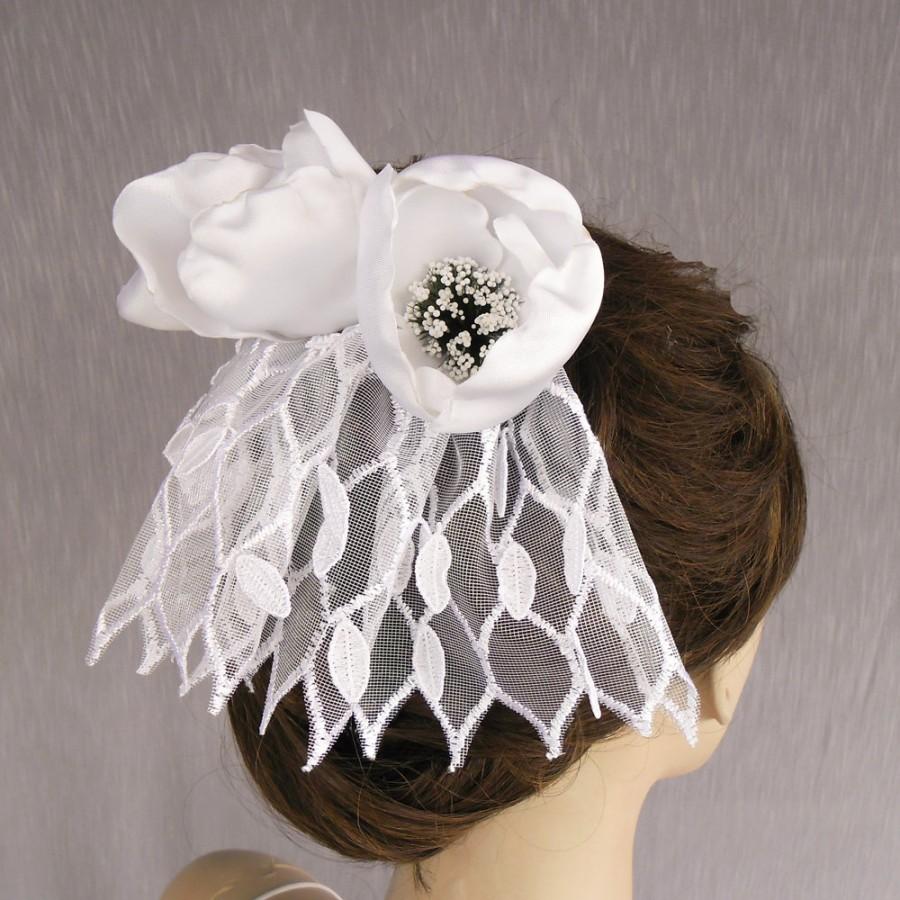 زفاف - Mini Bridal Veil Head Piece: Tulip Fascinator with White Birdcage Veil, Bridal Flower Hairpiece Girl Holy First Communion Veil OOAK