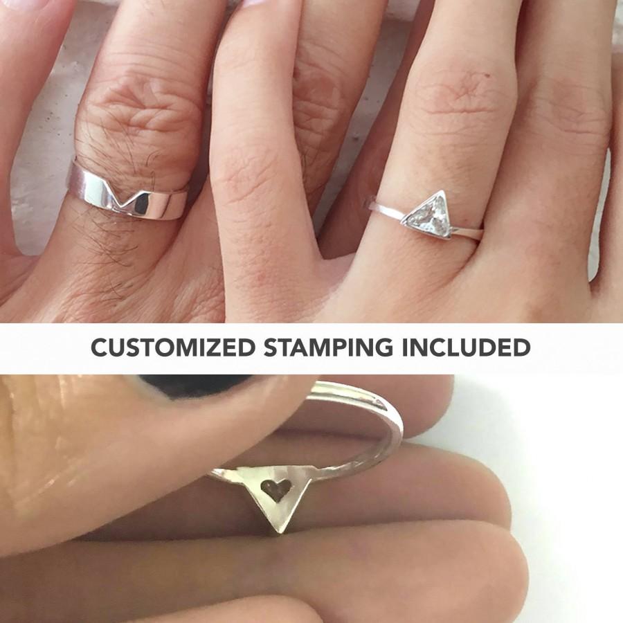 personalized couples rings set