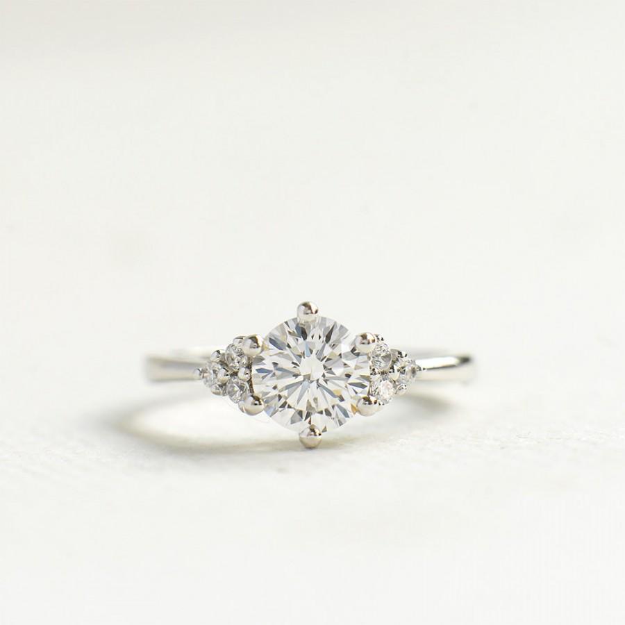 زفاف - Sterling Silver Engagement Ring - Three Stone Ring - Cubic Zirconia Ring  - Three Stone Promised Ring - Anniversary Gift - Bridal Ring - A36