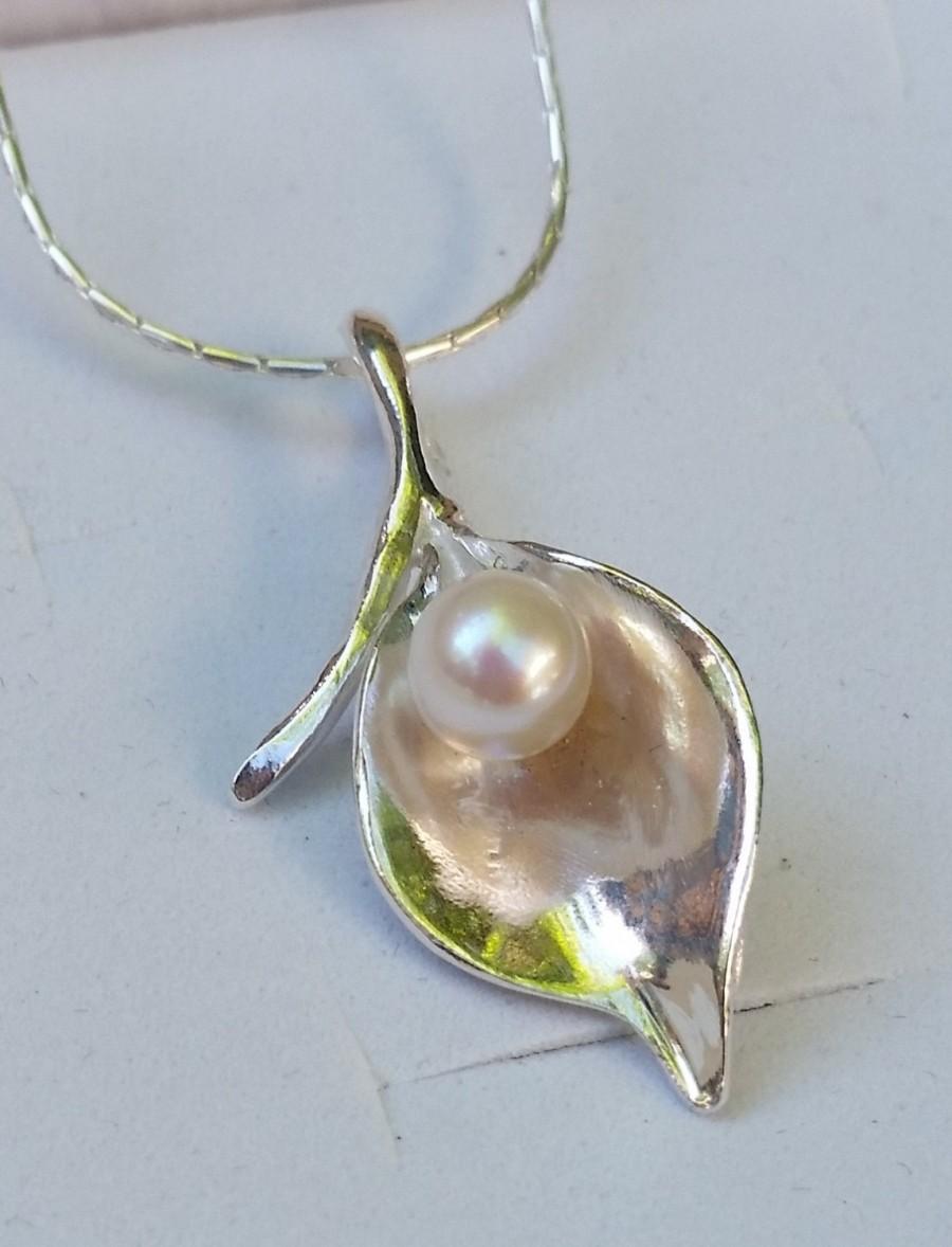Mariage - Leaf Silver Pendant ,Pearl Silver Pendant ,Bridal Pearl Pendant ,Sterling Silver Pendant ,Handmade Pearl Pendant ,Wedding Silver Necklace