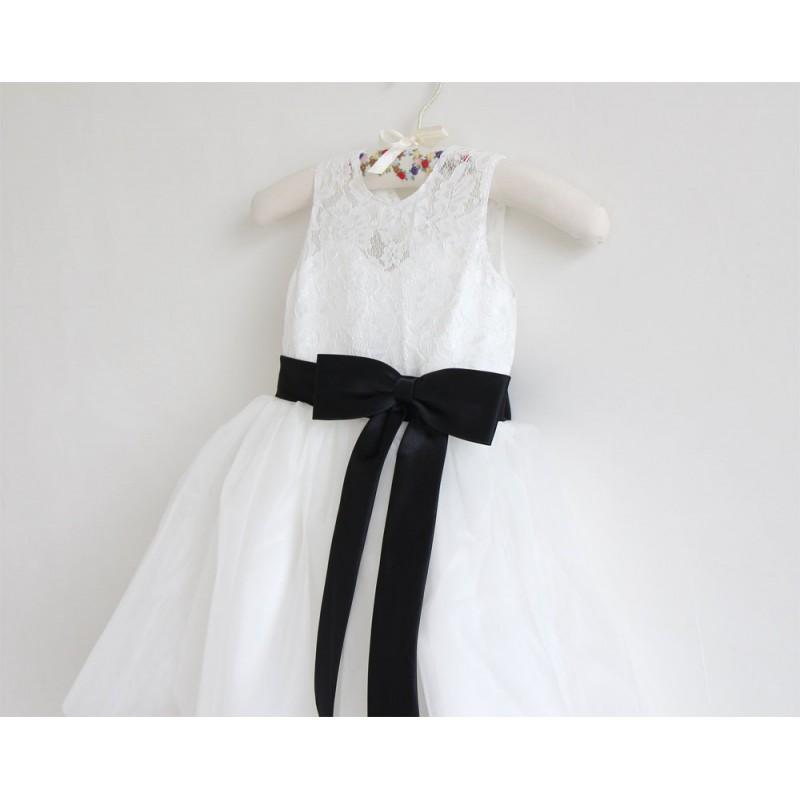 Свадьба - Ivory Black Flower Girl Dress Baby Girls Dress Lace Tulle Flower Girl Dress With Black Sash/Bows Sleeveless Knee-length - Hand-made Beautiful Dresses