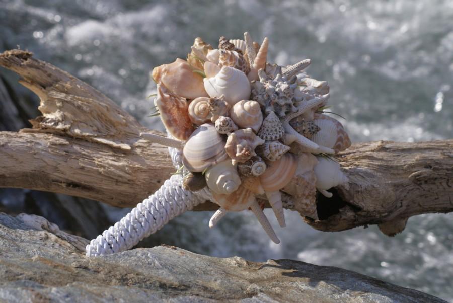 Hochzeit - Seashell Bouquet / Beach Bouquet