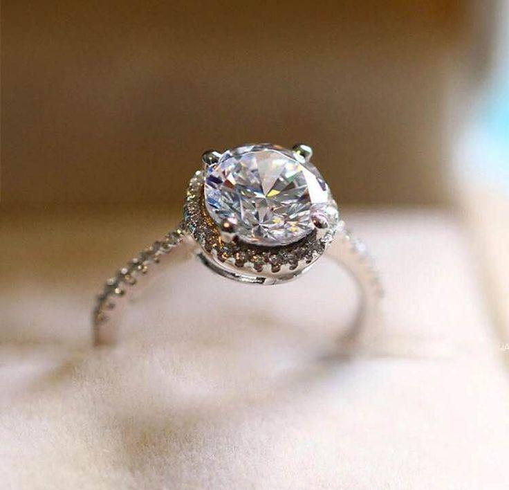 Hochzeit - Bling, Diamonds, Saphire & Rhinestones
