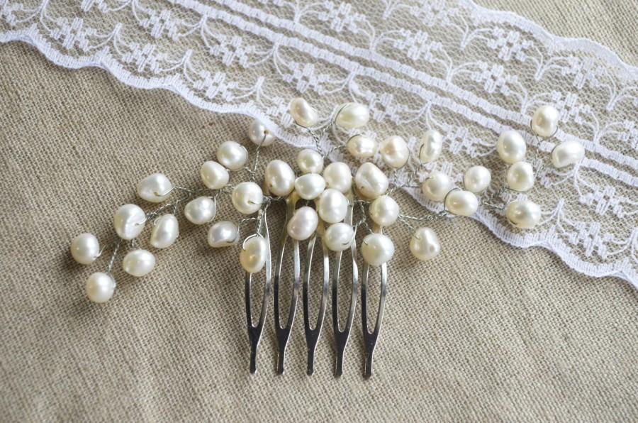 Hochzeit - Pearl Hair Comb, Pearl Headpiece, Bridal Headpiece, Bridal Hair Piece, Wedding Pearl Comb, Pearl Hairpiece, Pearl Hair Jewelry, Bridal Comb